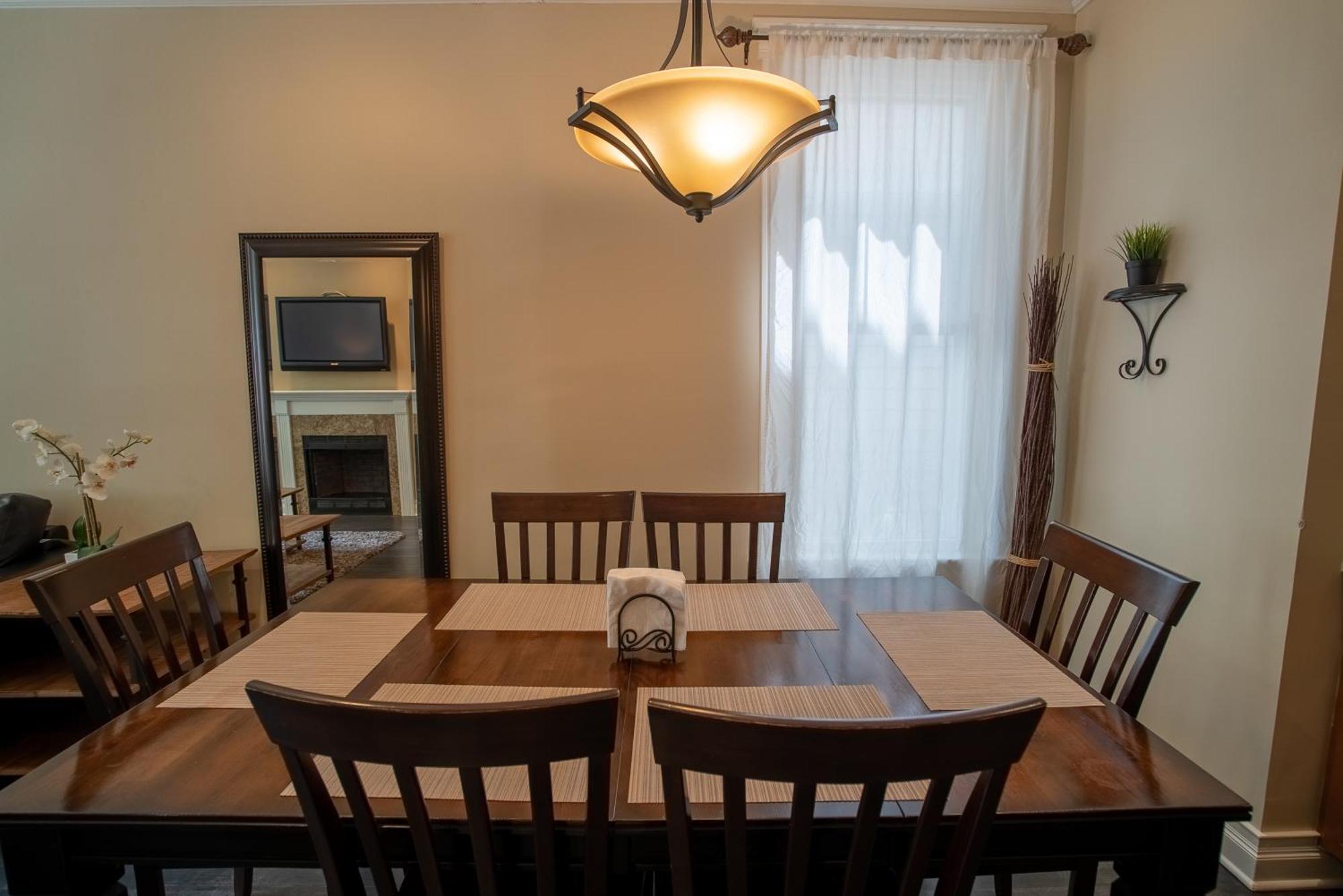 Roscoe Village Guesthouse Чикаго Номер фото